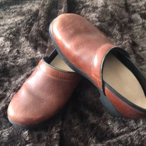 Leather clogs. Size 10